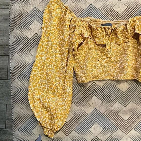 Índigo Rising Cropped Top - Picture 3 of 9